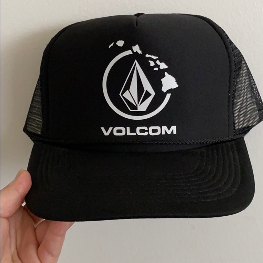 Volcom Hawai’i snap back hat